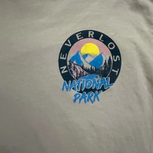 Free Planet Never Lost National Park Beige T-Shirt - Picture 4 of 6